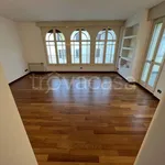 Rent 3 bedroom apartment of 110 m² in Lecco