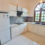 Rent 4 bedroom house of 418 m² in Sri Jayawardenepura Kotte