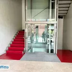 Affitto 4 camera appartamento di 97 m² in Turin