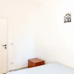 Rent 4 bedroom house in Rome