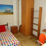 Rent a room of 95 m² in cordoba