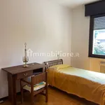 Rent 3 bedroom apartment of 120 m² in Padua