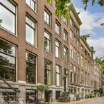 Huur 4 slaapkamer appartement van 150 m² in Grachtengordel-Zuid