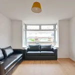 Rent 1 bedroom flat of 123 m² in Bristol