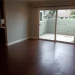 Rent 2 bedroom apartment of 81 m² in anaheim hills