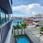 Rent 3 bedroom apartment of 274 m² in Bang Lamung