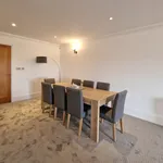 Rent 3 bedroom flat in sutton