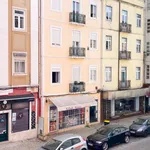 Rent a room of 20 m² in lisbon