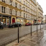 Rent 2 bedroom apartment of 47 m² in Paris