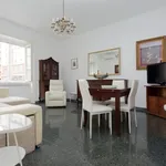 Rent 1 bedroom apartment of 700 m² in Rome