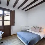 Rent a room of 96 m² in barcelona