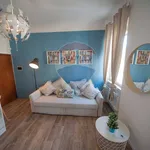 Rent 1 bedroom apartment of 40 m² in Firenze