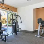 Rent 1 bedroom apartment in Santa Clarita