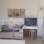 Affitto 3 camera appartamento di 65 m² in Cagliari