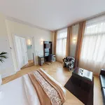 Rent 1 bedroom apartment of 33 m² in Stuttgart