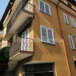 Rent 3 bedroom house of 98 m² in Oliveto Lario