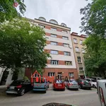 Rent 3 bedroom apartment of 7741 m² in Brno