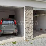 Affitto 6 camera appartamento di 200 m² in Ivrea