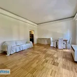 Affitto 3 camera appartamento di 103 m² in Bologna