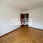 Rent 2 bedroom apartment of 80 m² in Amadora