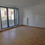 Rent 2 bedroom apartment of 39 m² in REIMS