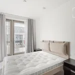 Rent 3 bedroom apartment in London