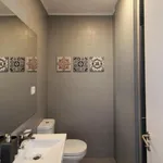 Rent 1 bedroom apartment of 50 m² in Porto