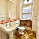 Rent 6 bedroom apartment in Scotland