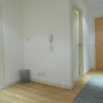 Rent 2 bedroom apartment in Glasgow