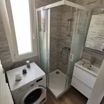 Appartement de 49 m² avec 3 chambre(s) en location à Marseille