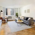 Rent 1 bedroom apartment in Manhattan