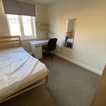 Rent 6 bedroom house in West Midlands