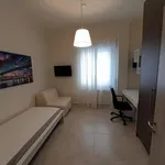 Rent 2 bedroom apartment in Ano Ilisia