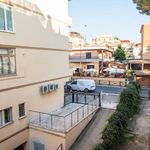 Rent a room of 110 m² in Roma