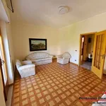 Rent 4 bedroom apartment of 120 m² in Reggio di Calabria