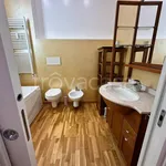 Rent 3 bedroom apartment of 117 m² in Milano