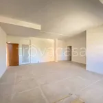 Rent 2 bedroom apartment of 85 m² in Cantù