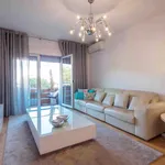 Rent 2 bedroom apartment of 100 m² in Lisbon