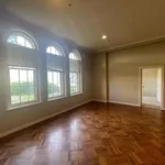 Rent 3 bedroom apartment in East