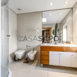 Alugar 4 quarto casa de 242 m² em Braga