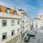 Rent 2 bedroom apartment of 100 m² in Lisbon