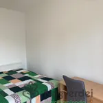 Rent 4 bedroom apartment of 82 m² in Debrecen