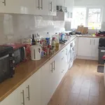 Rent 5 bedroom house in West Midlands