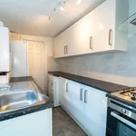 Rent 4 bedroom flat in West Midlands