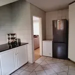 Rent 3 bedroom apartment in Johannesburg