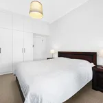 Rent 2 bedroom apartment in Kirribilli