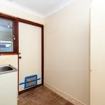 Rent 3 bedroom house in  Armadale WA 6112                        