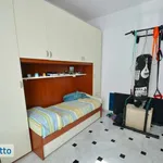 Rent 4 bedroom apartment of 120 m² in Genoa