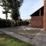 Rent 10 bedroom house of 400 m² in Arese