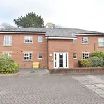 Rent 2 bedroom flat in West Midlands